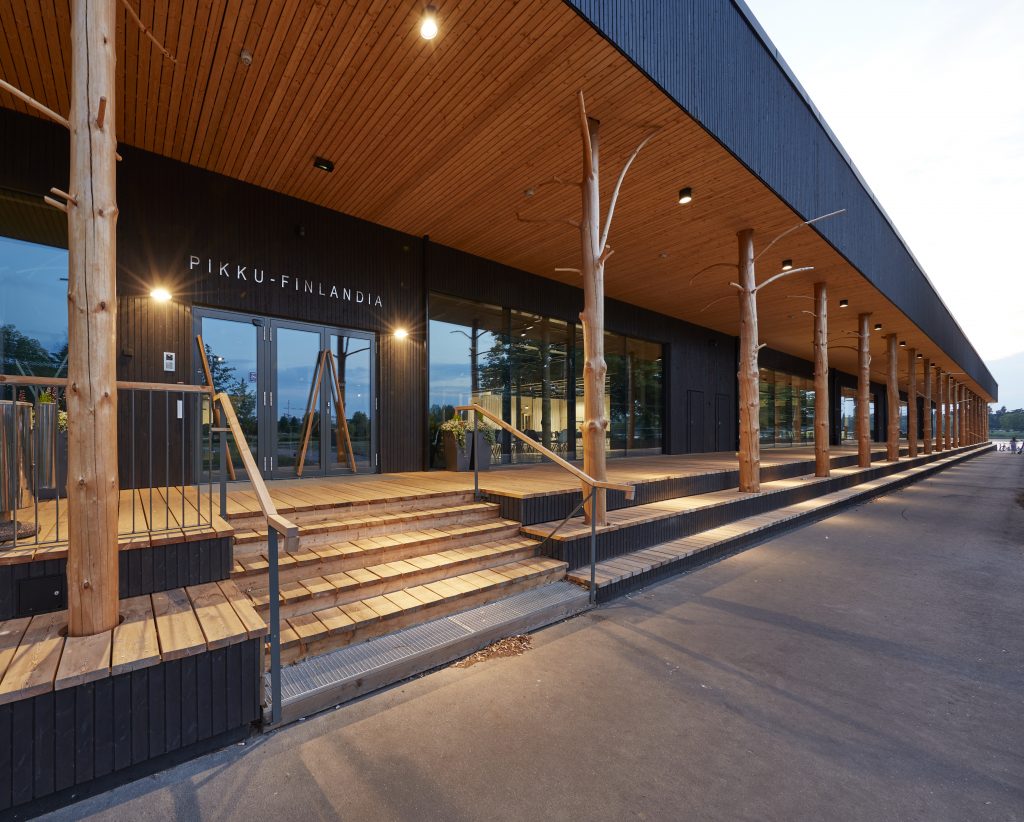 Pikku-Finlandia sisäänkäynti